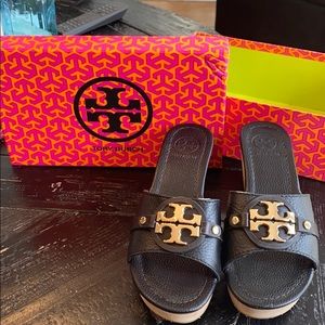 Tory Burch Patti Leather Platform Wedges- Size 9